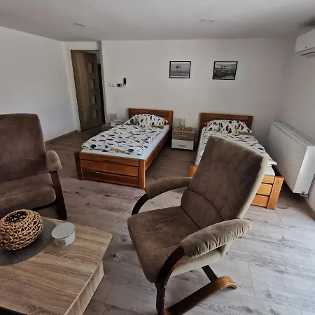 Apartmany Svitkov 79 Pardubice Exterior photo